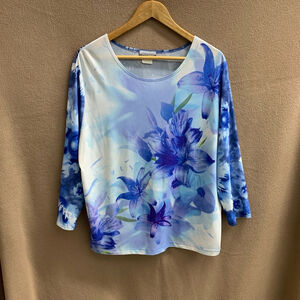 B03-Women's Sand Creek Blouse, 1X, Blue Floral